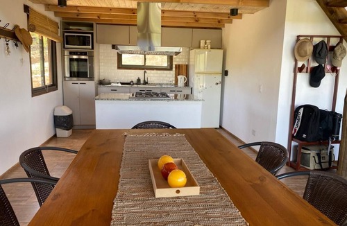 Villa Yacanto Cottage | Gran Cabaña Villa Yacanto Your Calamuchita getaway with views of Mount Champaqui