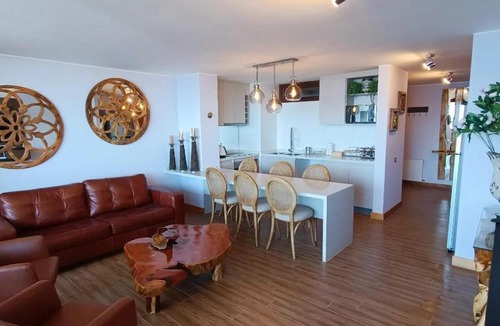 Pucon Apartment | Gran departamento de Lujo en primera línea en PUCON, acceso directo al Lago
