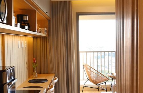 Guarulhos City Centre Apartment | GRU SKY Studio, 26th floor, New, High Standard, Rooftop, 10 minutes from the Airport