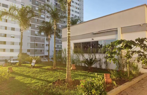 Uberaba Apartment | Guest favorite apartment 2Q | 1Q w/Air + Wi-Fi