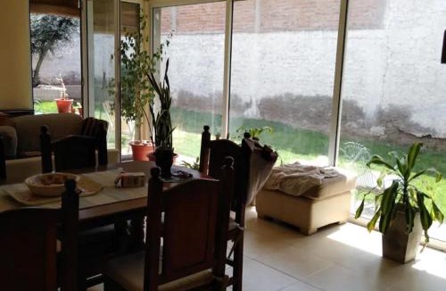 San Rafael House | Habitaciones confortables con baño privado