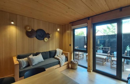 San Martin de los Andes Apartment | Hermoso departamento 2 ambientes con amplio jardin en el centro de SMA. 6V5