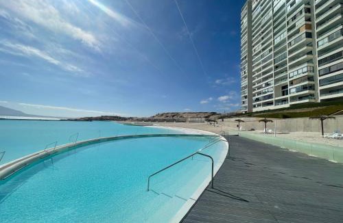 Antofagasta Apartment | Hermoso departamento con laguna navegable