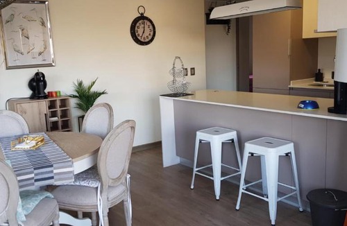 Papudo Apartment | Hermoso depto en centro de Papudo/6 personas