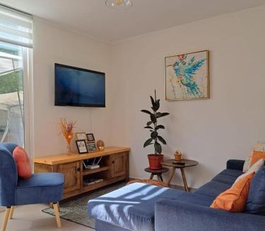 Casablanca House | Hogar Entre Viñas