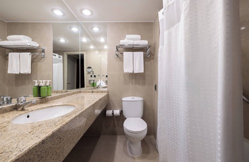El Golf Hotel | Holiday Inn Express Santiago Las Condes by IHG