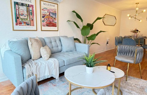 Providencia Apartment | HOM I A pasos Metro InésDeSuárez 4PAX, Providencia MPD31