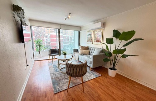 Providencia Apartment | HOM I A pasos Metro InésDeSuárez 4PAX, Providencia MPD31