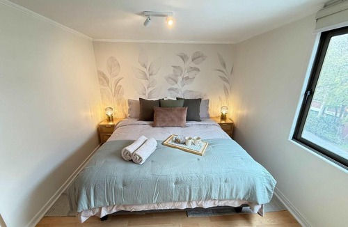 Providencia Apartment | HOM I A pasos Metro InésDeSuárez 4PAX, Providencia MPD31