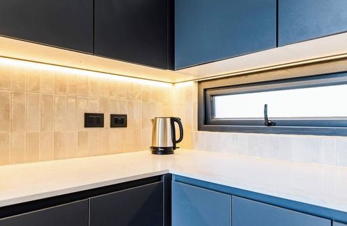 Santiago Apartment | HOM I Loft La Dehesa I Parking I AC Wifi Lujo