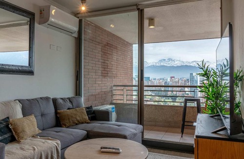 El Golf Apartment | HOM I Pasos del Metro I Las Condes I AC I Parking 0226