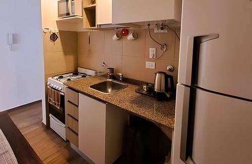 Centro Apartment | Hornera Eli - Steps from Oroño with parking