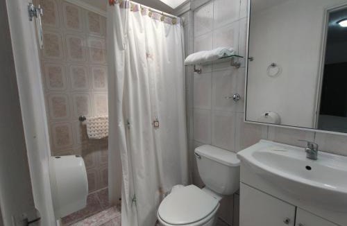 Santa Cruz House | Hostal Casa Familia