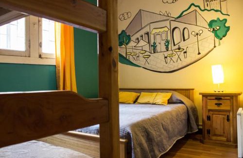 Lastarria Hostel | Hostal Forestal