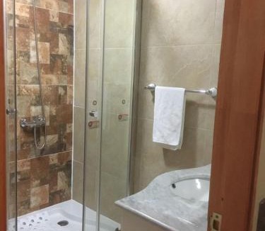 Pucon House | Hostal Kutralwe
