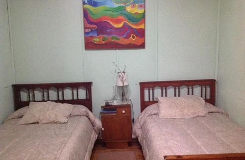 San Fernando House | Hostal Renoir