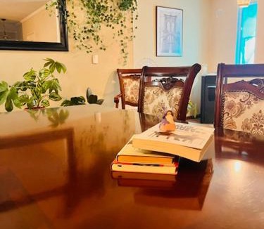 Los Angeles Bed & Breakfast | Hostal SaraTierra
