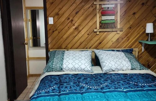 Castro House | HOSTAL VOLANTIN CHILOE