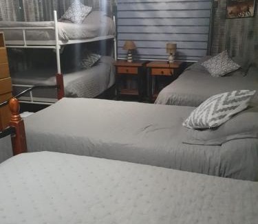 Fresia House | HOSTEL,Lacasablancadeparga a 12 kilómetros de la comuna de Fresia y a 29 kilómetros de la comuna de los Muermos
