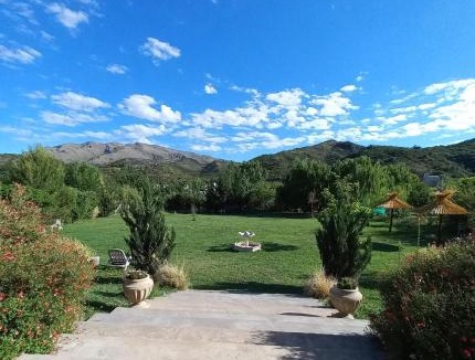 Potrero de los Funes Hotel | Hostería Los Naranjos