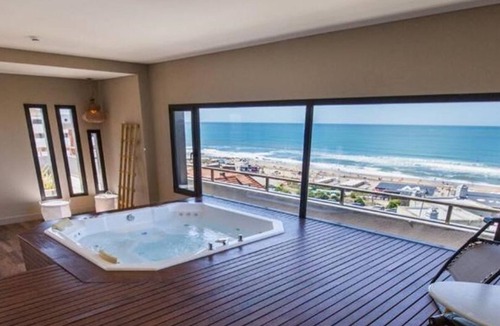 Punta Mogotes Hotel | Hotel Aatrac