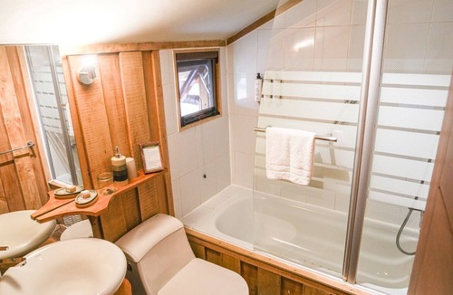 Puerto Raul Marin Balmaceda Cabin | Hotel Alto Melimoyu