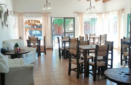 San Agustin de Valle Fertil Hotel | Hotel Rural Luna del Valle