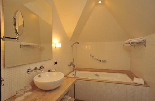 Cerro Alegre Hotel | Hotel Casa Higueras