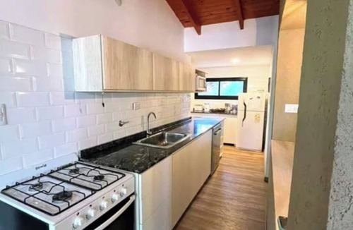 Villa General Belgrano House | HOUSE LAS MAGNOLIAS IN VILLA GRAL BELGRANO FOR 8 PEOPLE WITH PARK AND SWIMMING POOL