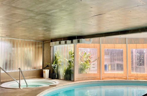 Yerba Buena Hotel | Howard Johnson by Wyndham Yerba Buena