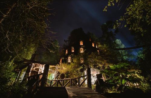 Neltume Cabin | Huilo Huilo Montaña Mágica