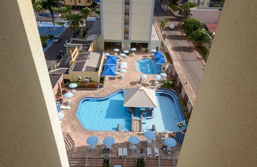 Do Turista Apartment | Incrível apart-hotel c pisc aquecida -Caldas Novas