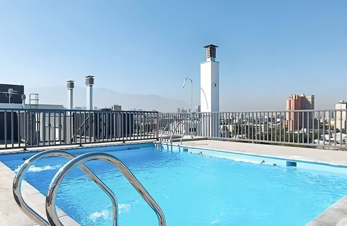 Quinta Normal Apartment | Incredible Apartment in Santiago with Swimming Pool! Ideal for Families - Yungay 1