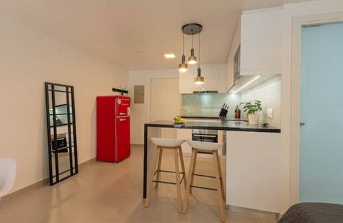 El Golf Apartment | King-size bed with terrace and Air Conditioning!n