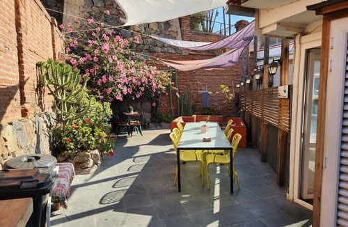 Valparaiso Hostel | La Casa Piola