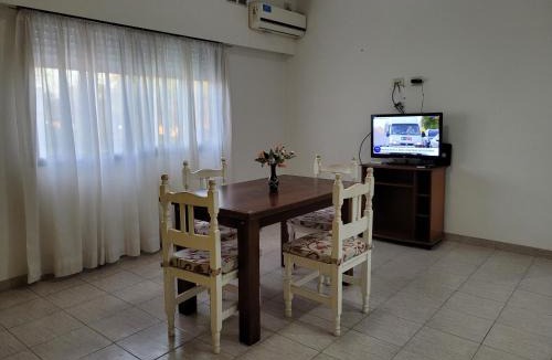 Lincoln Apartment | "La Irma" - Complejo de Departamentos