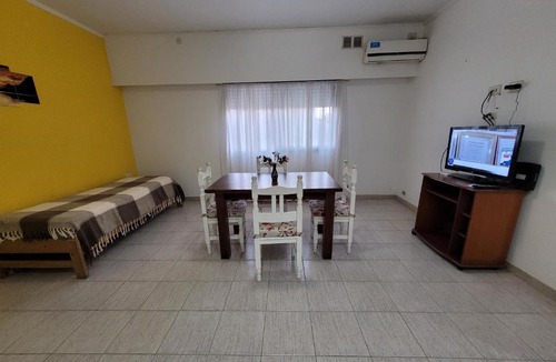 Lincoln Apartment | "La Irma" - Complejo de Departamentos