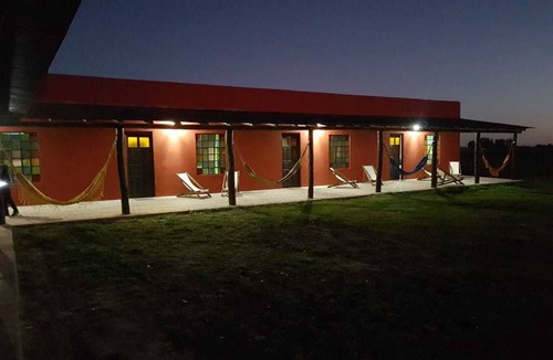 Lobos Hotel | La Maina Uribe Posada y Cabañas