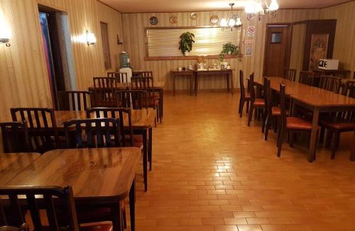 Puerto Santa Cruz Hotel | La Posada de Pinky Hotel