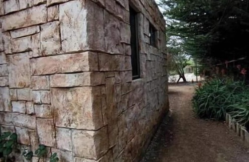 Algarrobo House | La Querencia de Algarrobo: Bungalow No. 3 with a view of the garden