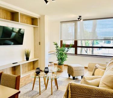 Los Angeles Apartment | Laguna verde