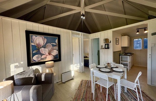 San Francisco de Mostazal Cabin | Lakefront Aculeo: Fast Wifi, Pet & Wood Hot Tub