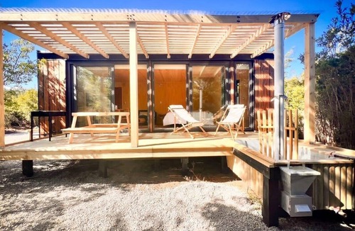 Lenca Cabin | Lakefront Cabin w/Hot Tub & BBQ Grill Access