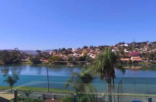 Capitolio House | Lakefront Mansion: Pool, Gourmet & Luxury