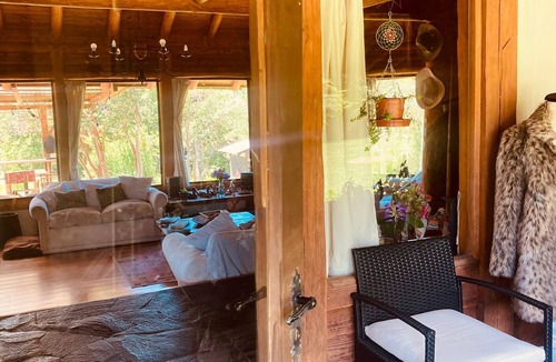 Pucon House | Large house on the road to the volcano, 5 km from downtown and 12 km from the ski center.