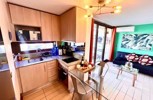 Santiago House | Las Condes Apt | Prime Location + Fully Equipped