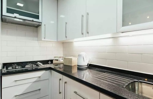 El Golf Apartment | Las Condes, El Golf, Hotel W, Presidente Riesco