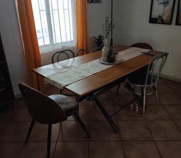 Curico Apartment | Linda casa amoblada con espacioso estaciónamiento