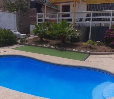 El Quisco House | Linda casa con piscina en el quisco.