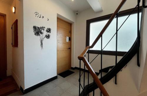 Barrio Italia Apartment | Living Vaisse